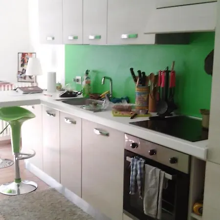 Apartamento Bilocale Accogliente E Nuovo A *